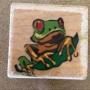 vtg small frog rubber stamp